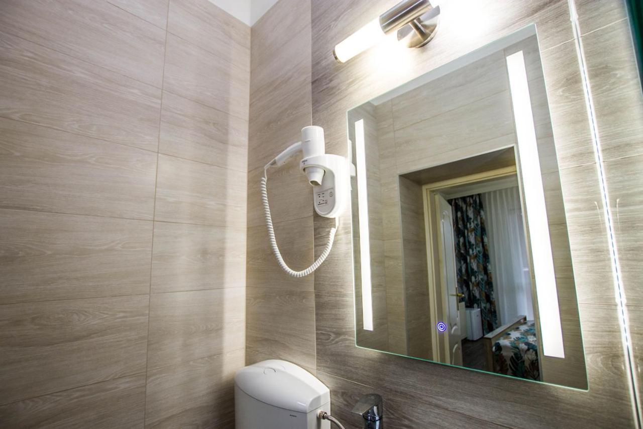 Jarja Panzio Hotel Hajduszoboszlo Ngoại thất bức ảnh