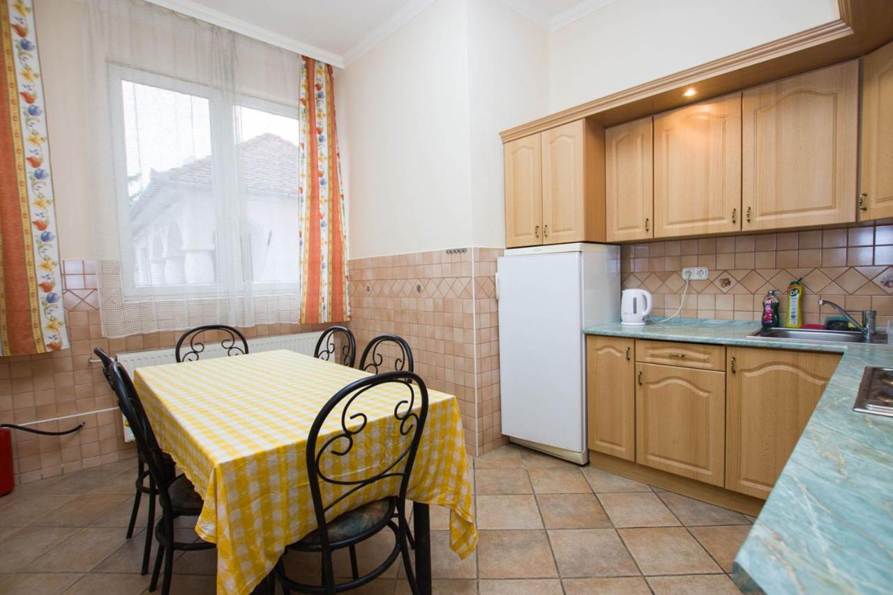 Jarja Panzio Hotel Hajduszoboszlo Ngoại thất bức ảnh