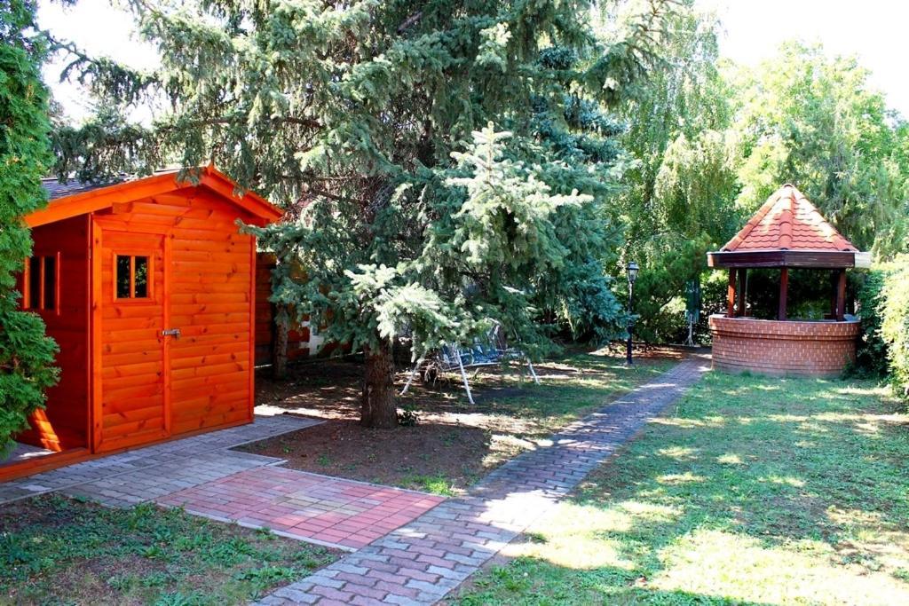 Jarja Panzio Hotel Hajduszoboszlo Ngoại thất bức ảnh